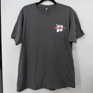 Trader Joe's grey cotton t-shirt with hibiscus flower design. Size: XL